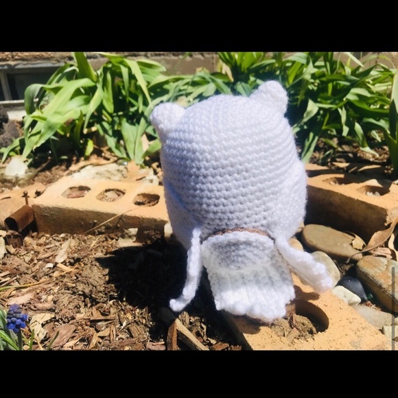 Handmade Crochet Hedwig Owl - Picture 3 of 3